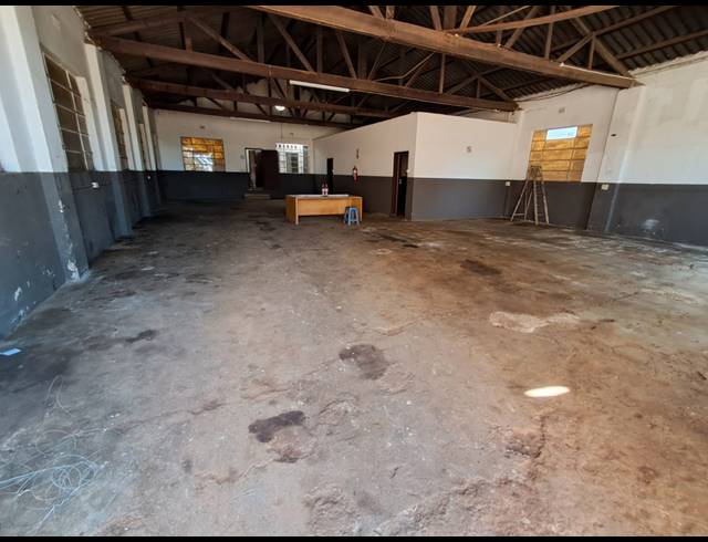200M² WORKSHOP TO LET IN HIGHBURY